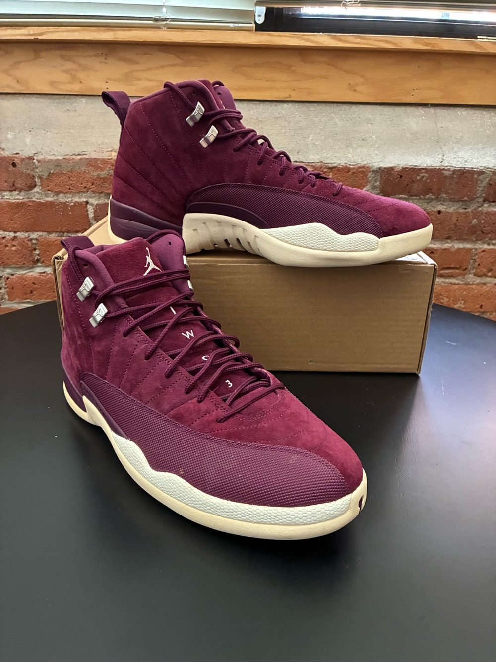 Jordan 12 Retro Burgundy Suede High-Top Sneakers 2017 Men’s size 15